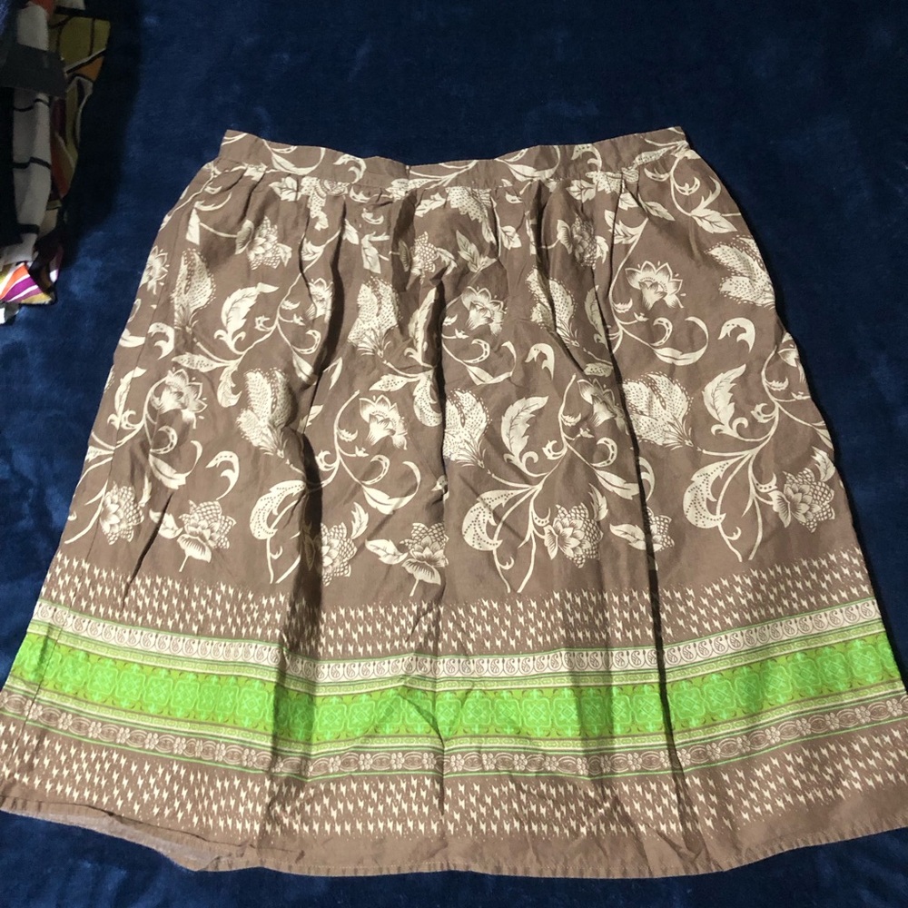 Austin Clothing Co. Brown & Green Floral A-Line Cotton Skirt - Size 8